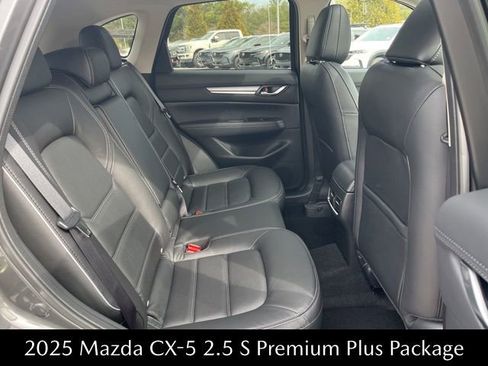 New 2025 MAZDA CX-5 AWD 2.5 S w/ Premium Plus Pkg image 28