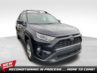 Used 2019 Toyota RAV4 XLE w/ Convenience Package video 1