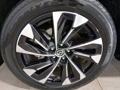Certified 2025 MAZDA CX-50 2.5 Hybrid w/ Premium Plus Pkg AWD/4WD image 10