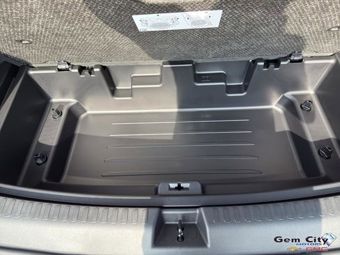 New 2026 GMC Acadia Elevation w/ Super Cruise Package image 9