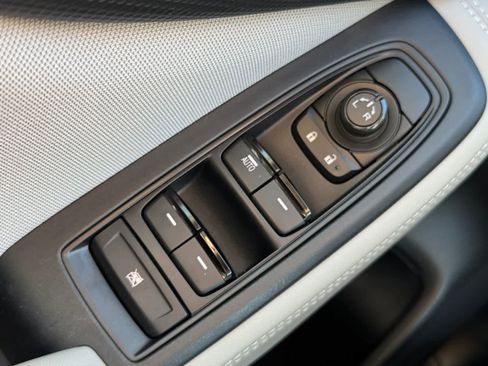 Used 2023 Subaru Forester image 14