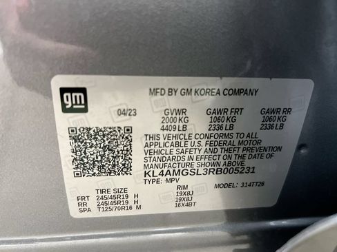 Used 2024 Buick Encore GX Avenir w/ Avenir Convenience Package AWD/4WD image 27