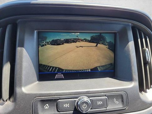 Used 2022 Chevrolet Colorado W/T w/ WT Convenience Package RWD image 18