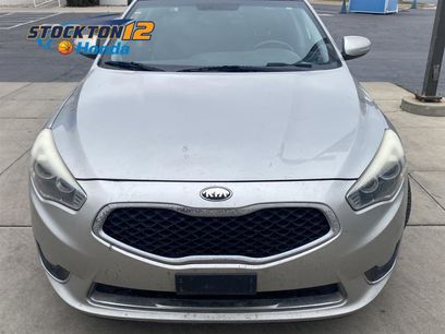 Used 2014 Kia Cadenza Premium w/ Luxury Package
