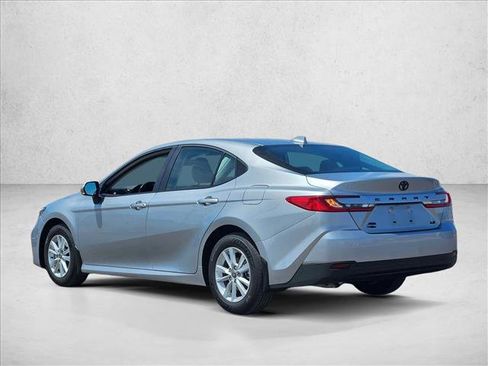 Used 2025 Toyota Camry LE w/ Convenience Package AWD/4WD image 7