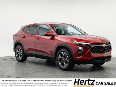 Used 2025 Chevrolet Trax LT