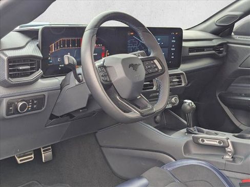Used 2025 Ford Mustang Dark Horse image 10