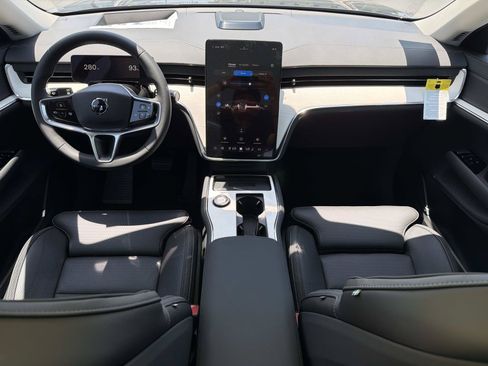 New 2026 Volvo EX90 Ultra AWD/4WD image 7