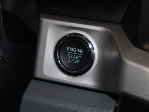 New 2026 Ford F250 XLT w/ XLT Premium Package image 44