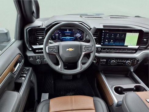 New 2026 Chevrolet Silverado 3500 High Country w/ High Country Premium Package AWD/4WD image 11