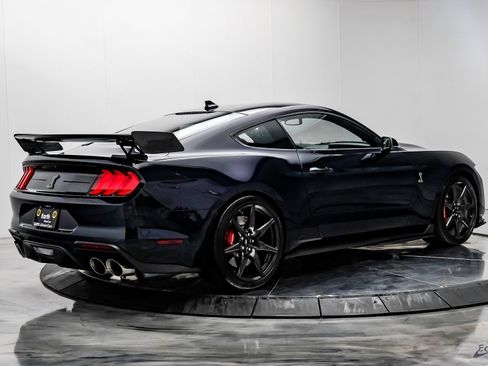 Used 2021 Ford Mustang Shelby GT500 w/ Carbon Fiber Track Pack image 15