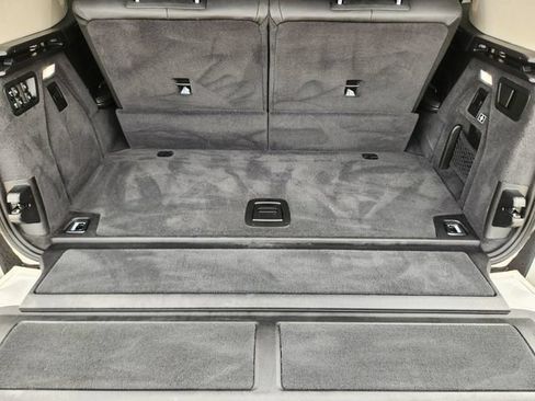 Used 2019 BMW X7 xDrive50i w/ Premium Package AWD/4WD image 34