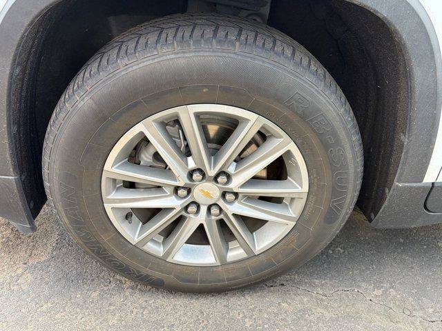 Used 2023 Chevrolet Traverse LT AWD/4WD image 6
