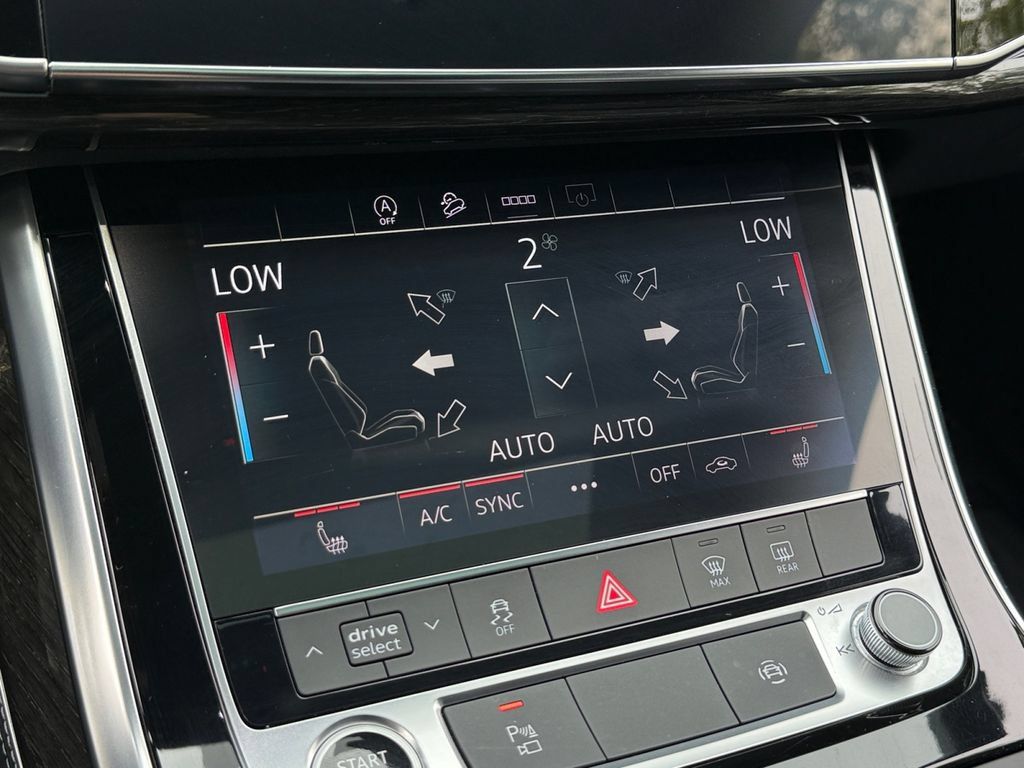 Used 2025 Audi Q7 3.0T Premium Plus AWD/4WD image 26