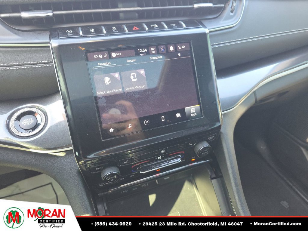 Used 2023 Jeep Grand Cherokee L Laredo AWD/4WD image 12