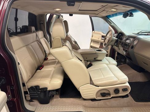 Used 2004 Ford F150 Lariat image 13