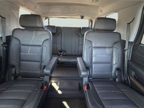 Used 2020 GMC Yukon Denali w/ Denali Ultimate Package image 26