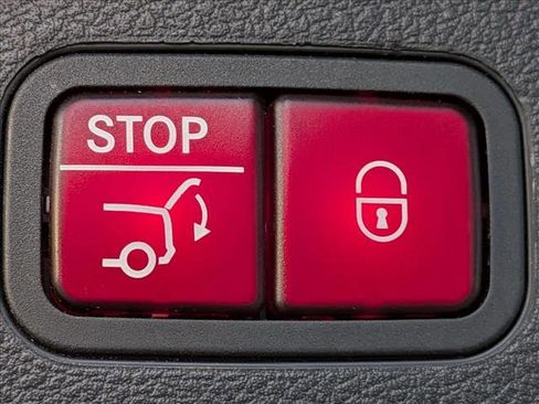 Used 2022 Mercedes-Benz GLS 580 4MATIC image 19