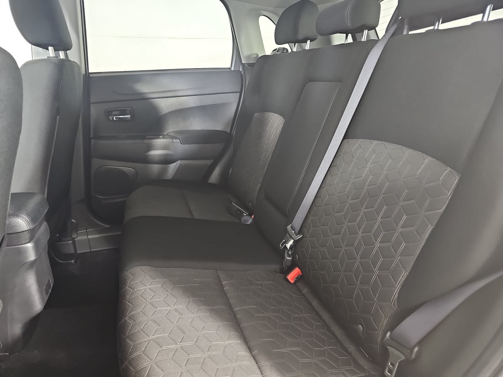 Used 2024 Mitsubishi Outlander Sport ES AWD/4WD image 13