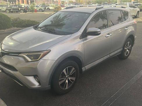 Used 2016 Toyota RAV4 XLE image 1