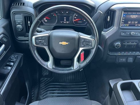 Used 2022 Chevrolet Silverado 1500 Custom RWD image 19
