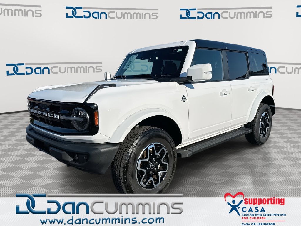 Used 2024 Ford Bronco Outer Banks AWD/4WD image 1