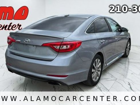 Used 2016 Hyundai Sonata Sport w/ Option Group 1V FWD image 5
