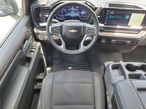 Certified 2023 Chevrolet Silverado 1500 LT AWD/4WD image 18