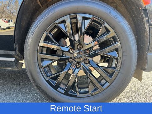 Used 2023 Chevrolet Tahoe Premier w/ Premium Package 2 image 11