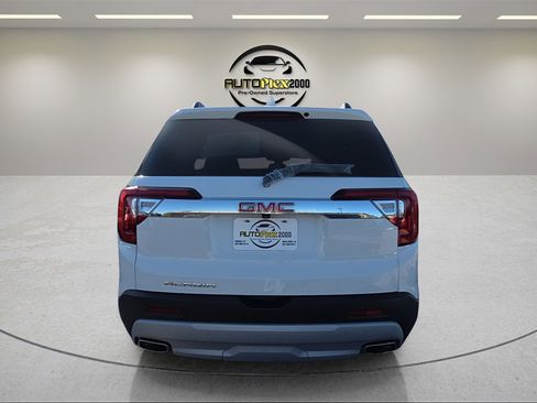 Used 2023 GMC Acadia SLT image 6