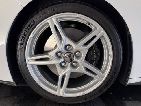 Used 2023 Chevrolet Corvette 3LT w/ Z51 Performance Package image 27