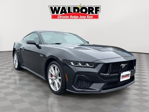 Used 2024 Ford Mustang GT Premium RWD image 1