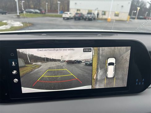 Used 2023 Hyundai Palisade SEL w/ Premium Package image 18