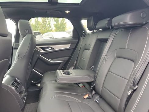 Used 2026 Jaguar F-PACE R-Dynamic S AWD/4WD image 12