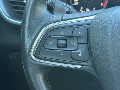 Used 2021 Buick Envision Essence FWD image 37