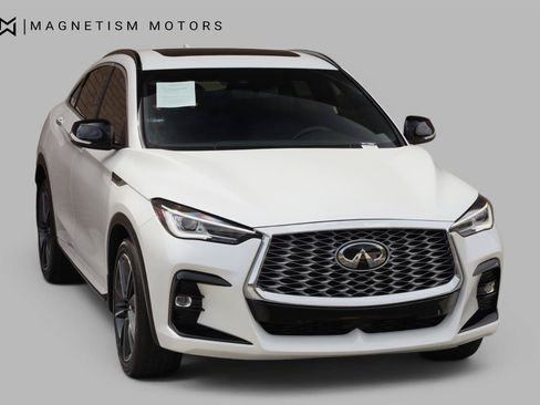 Used 2023 INFINITI QX55 Luxe w/ Cargo Package AWD/4WD image 5