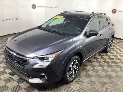 Used 2025 Subaru Crosstrek 2.0i Premium w/ Convenience Package #2 image 1