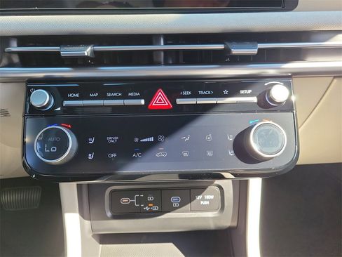 New 2026 Hyundai Tucson Limited w/ Tow & Go Package image 33