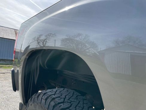 Used 2012 GMC Sierra 2500 SLT w/ SLT Convenience Package image 18