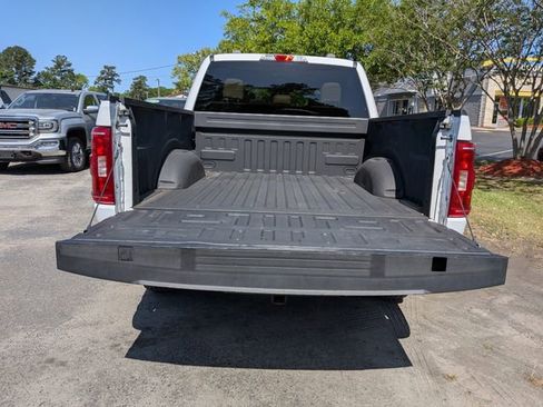 Used 2022 Ford F150 XLT w/ Trailer Tow Package AWD/4WD image 13