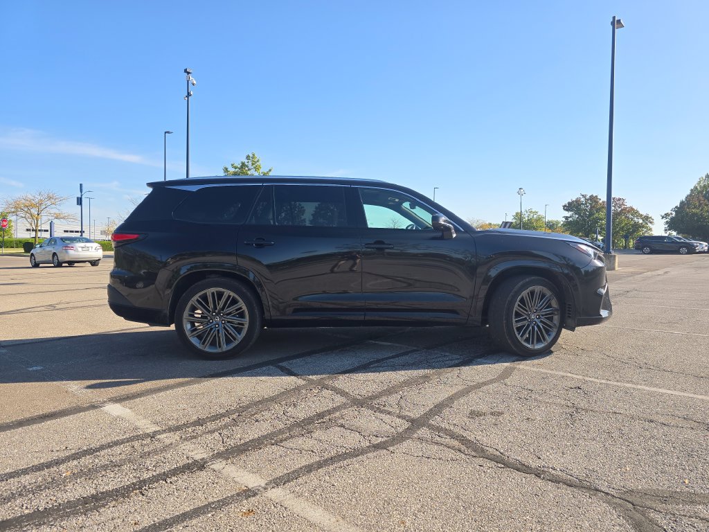 Used 2025 Lexus TX 350 AWD w/ Technology Package image 21