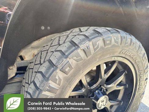 Used 2019 Chevrolet Tahoe LT AWD/4WD image 14