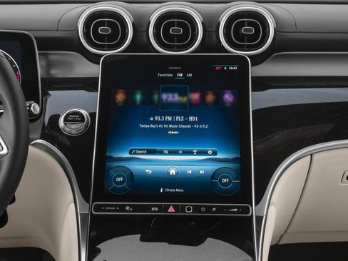 New 2026 Mercedes-Benz GLC 300 4MATIC image 7