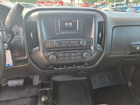 Used 2016 GMC Sierra 2500 4x4 Crew Cab w/ Sierra Convenience Package image 8