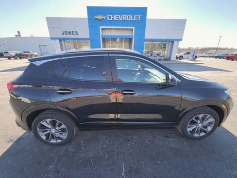 Used 2023 Buick Encore GX Select w/ Sport Touring Package image 6