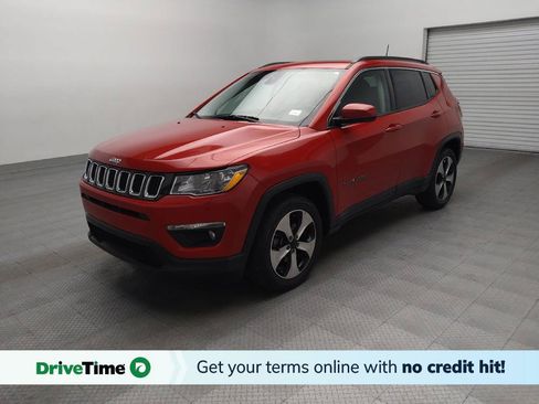 Used 2017 Jeep Compass Latitude w/ Popular Equipment Group FWD image 1