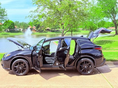 Used 2023 Nissan Murano SV w/ SV Midnight Edition Package FWD image 24