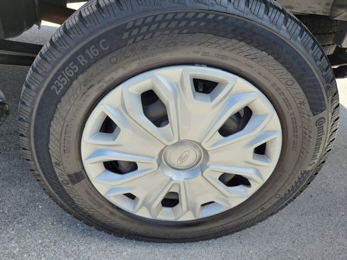 Used 2024 Ford Transit 250 Low Roof w/ Exterior Upgrade Package RWD image 29