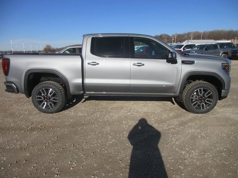 New 2026 GMC Sierra 1500 AT4 w/ AT4 Premium Package image 3