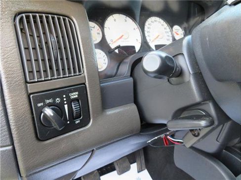 Used 2005 Dodge Ram 3500 Truck ST image 9